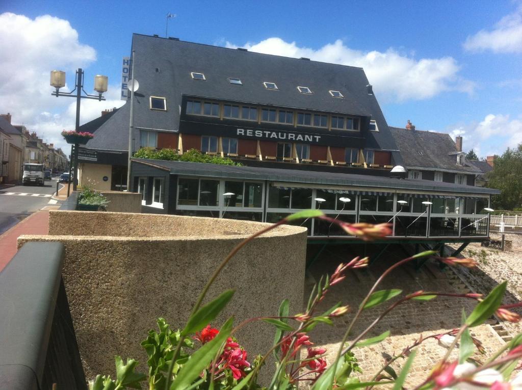 Hotel Les Ondines Les Hauts-d'Anjou Exterior foto